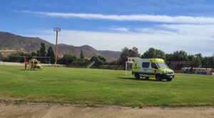 Rescate aéreo permitió evacuar a excursionista lesionada en sector rural de Salamanca